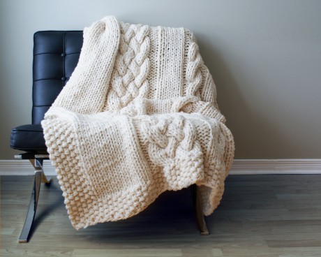 11 Easy Chunky Knit Blankets You Need In Your Home Blog Let S Knit Magazine