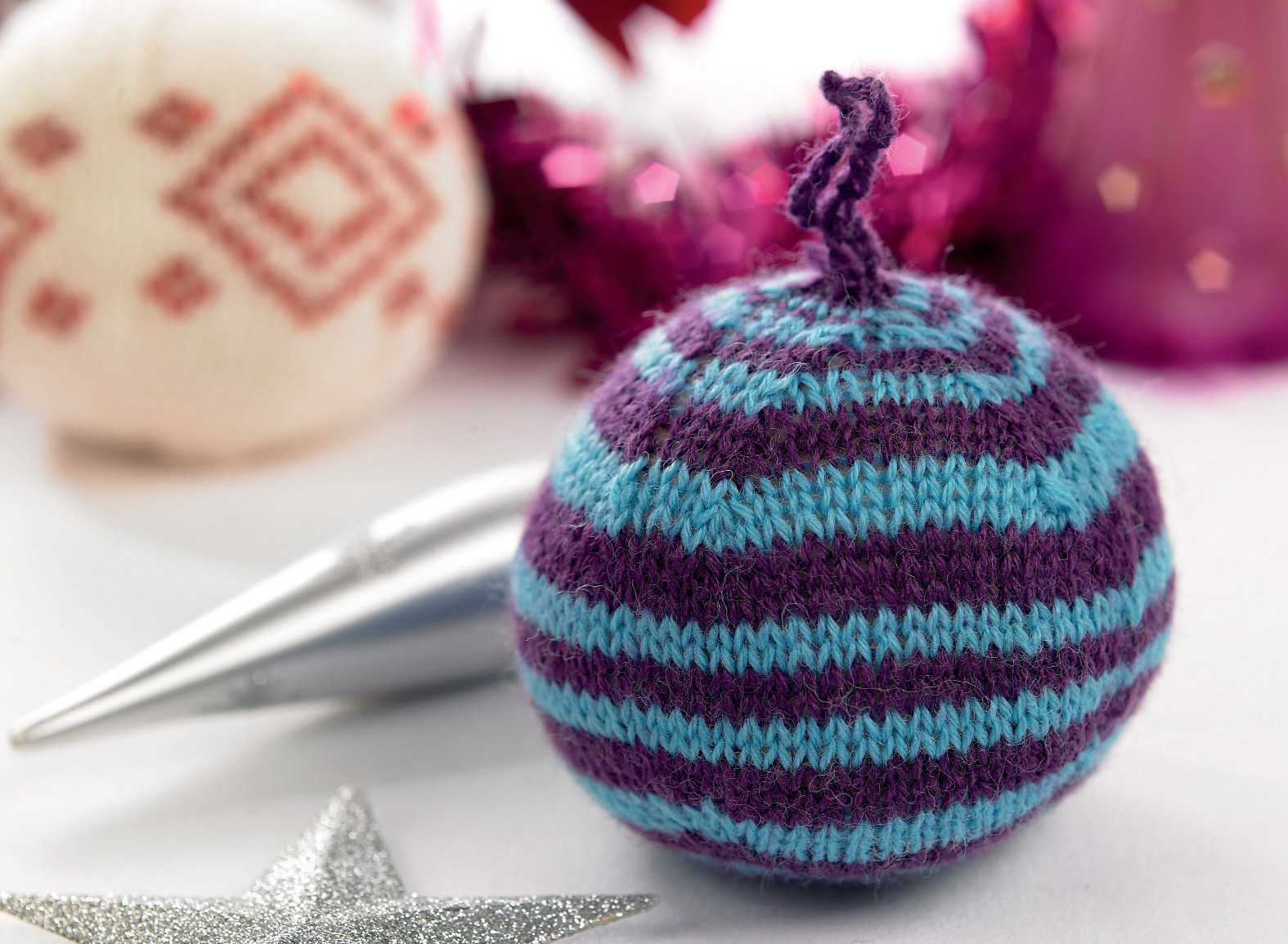 Colourful Christmas Baubles Knitting Patterns Let's Knit Magazine