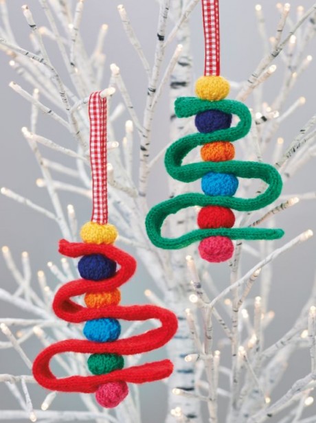 Quick Christmas Trees | Knitting Patterns | Let's Knit Magazine